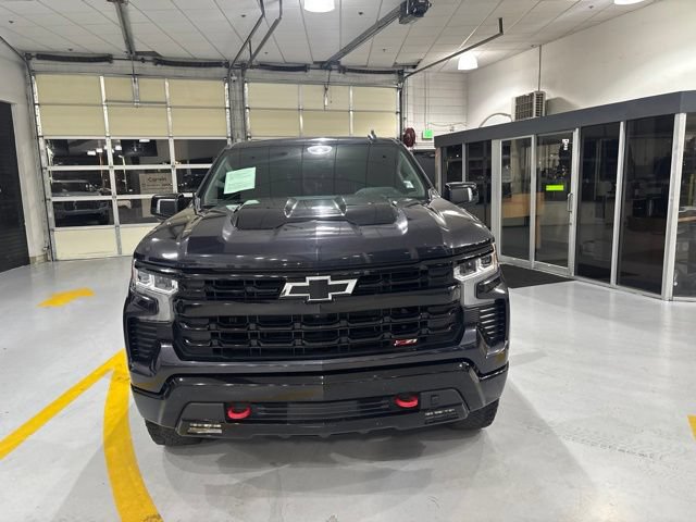 Used 2022 Chevrolet Silverado 1500 LT Trail Boss w/ Convenience Package II AWD/4WD image 3