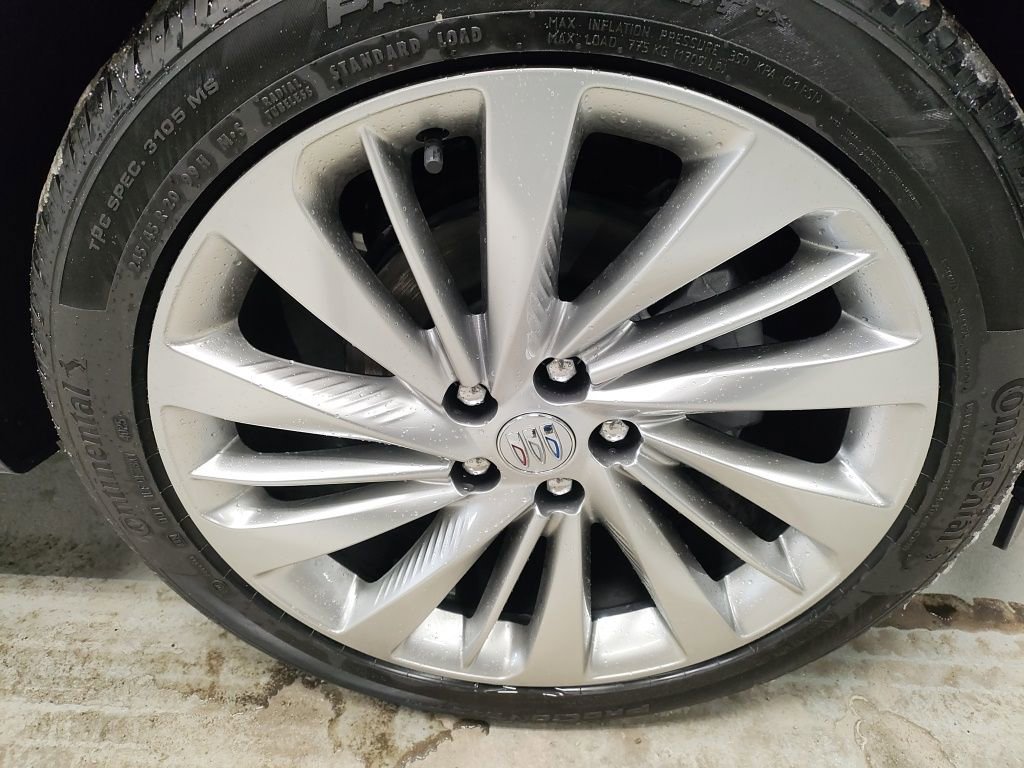 New 2026 Buick Envision Avenir image 4