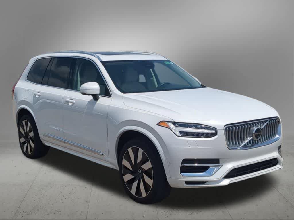 Certified 2024 Volvo XC90 T8 Plus w/ Protection Package Premier AWD/4WD image 8
