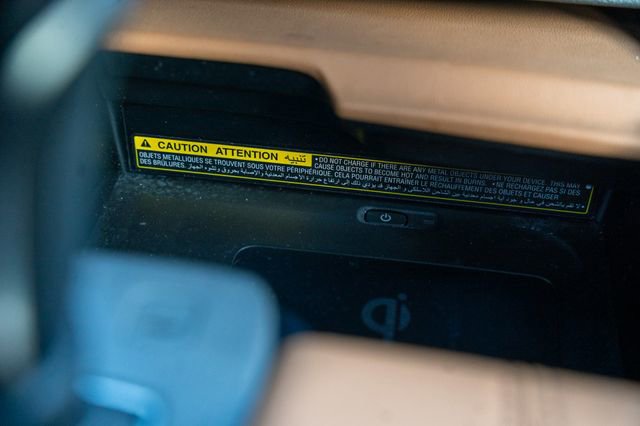 Used 2020 Toyota Avalon Limited image 33