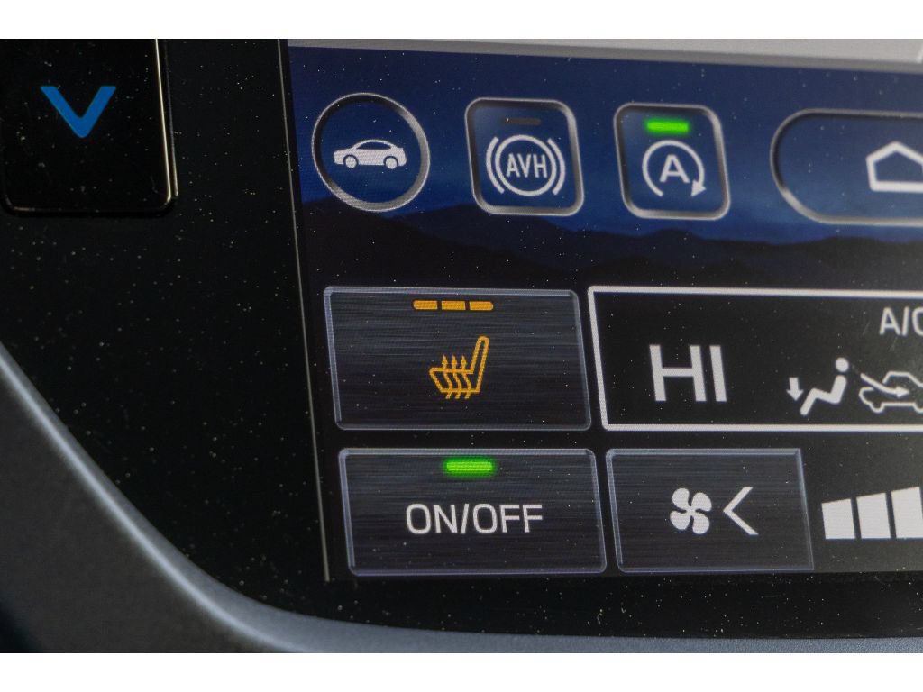 Used 2025 Subaru Forester Limited AWD/4WD image 25