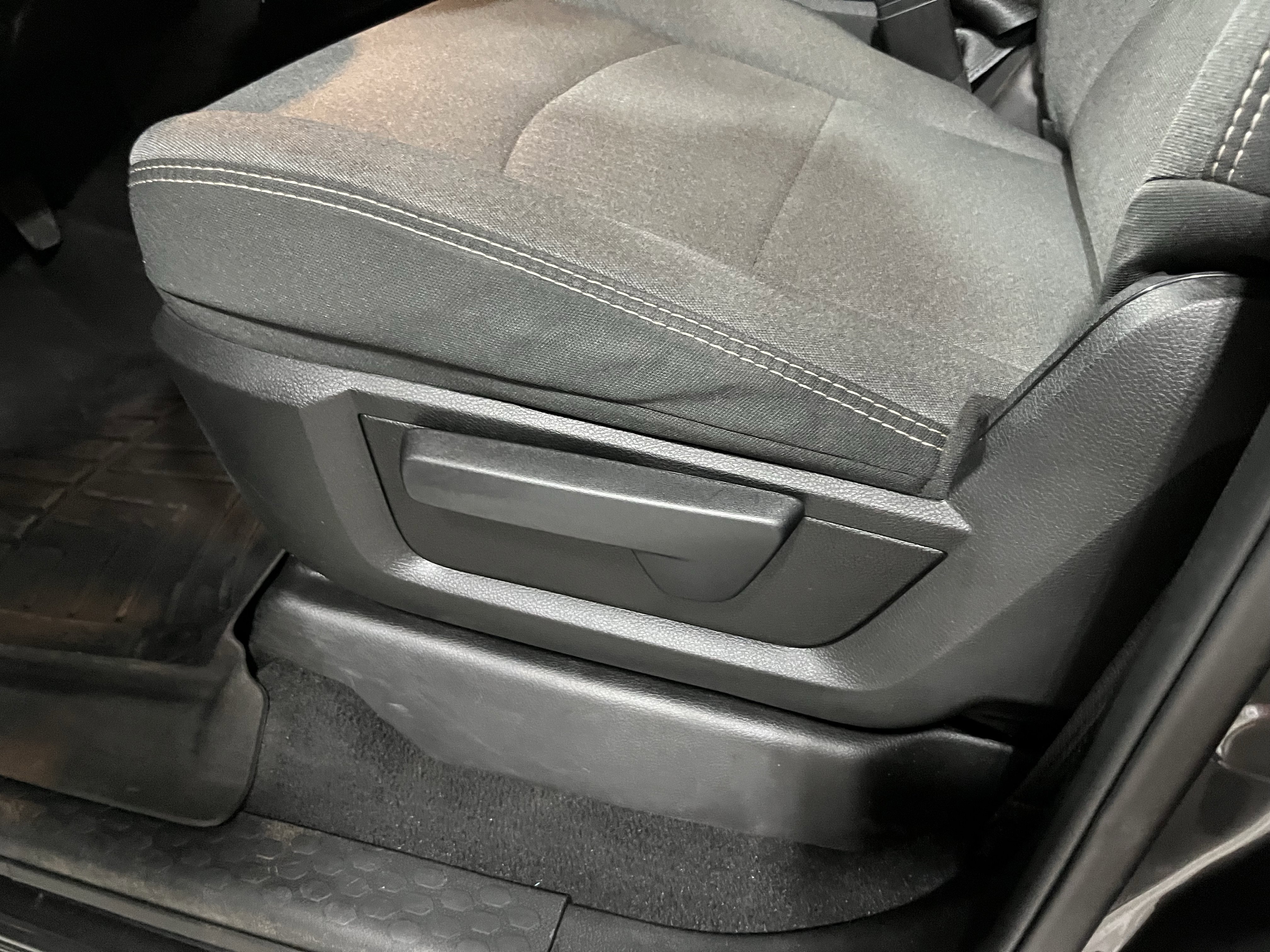 Used 2024 RAM 3500 Tradesman w/ Towing Technology Group image 17