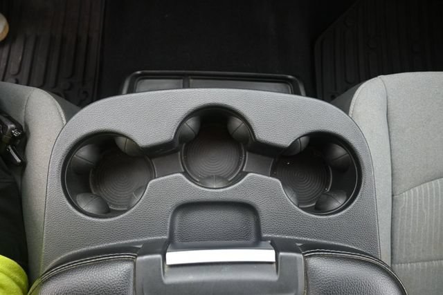 Used 2022 RAM 1500 Classic SLT AWD/4WD image 25