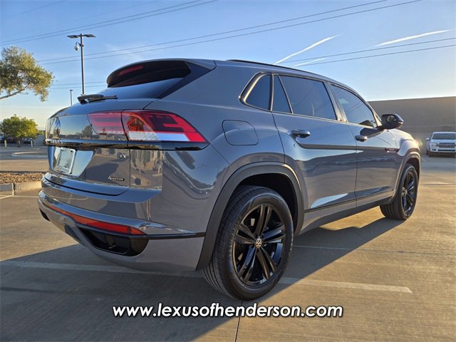 Used 2023 Volkswagen Atlas Cross Sport SEL R-Line image 6