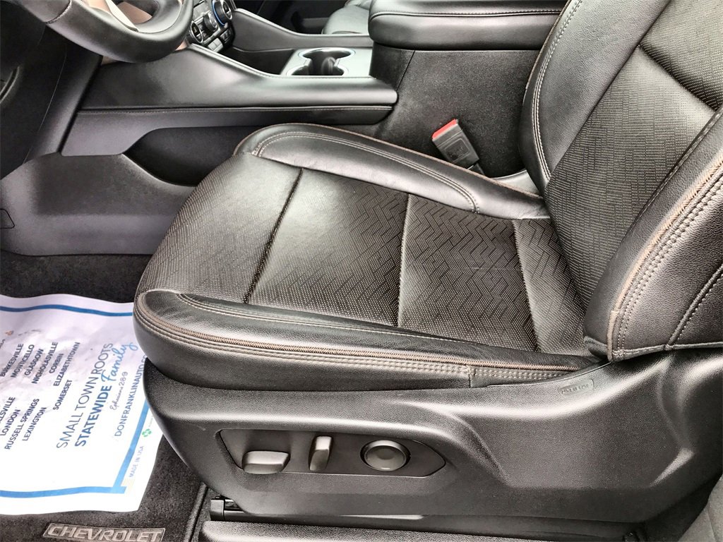 Used 2024 Chevrolet Tahoe High Country image 12