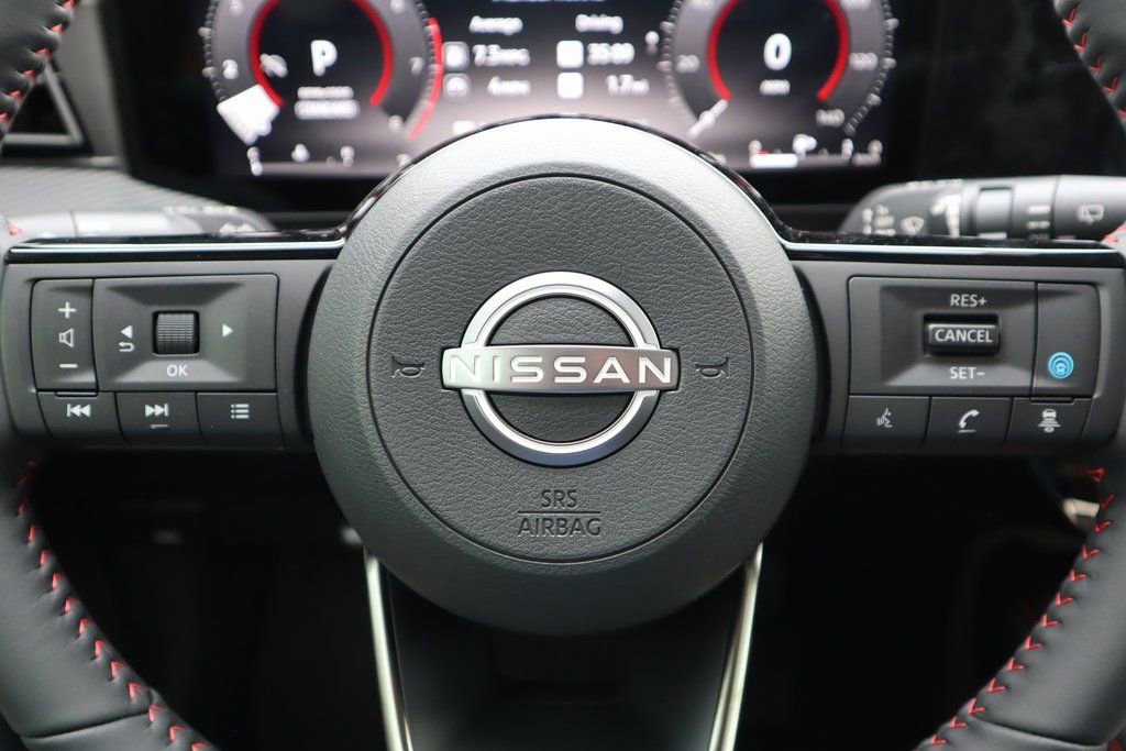 New 2025 Nissan Kicks SR FWD image 19