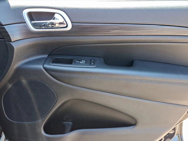 Certified 2021 Jeep Grand Cherokee Laredo image 10