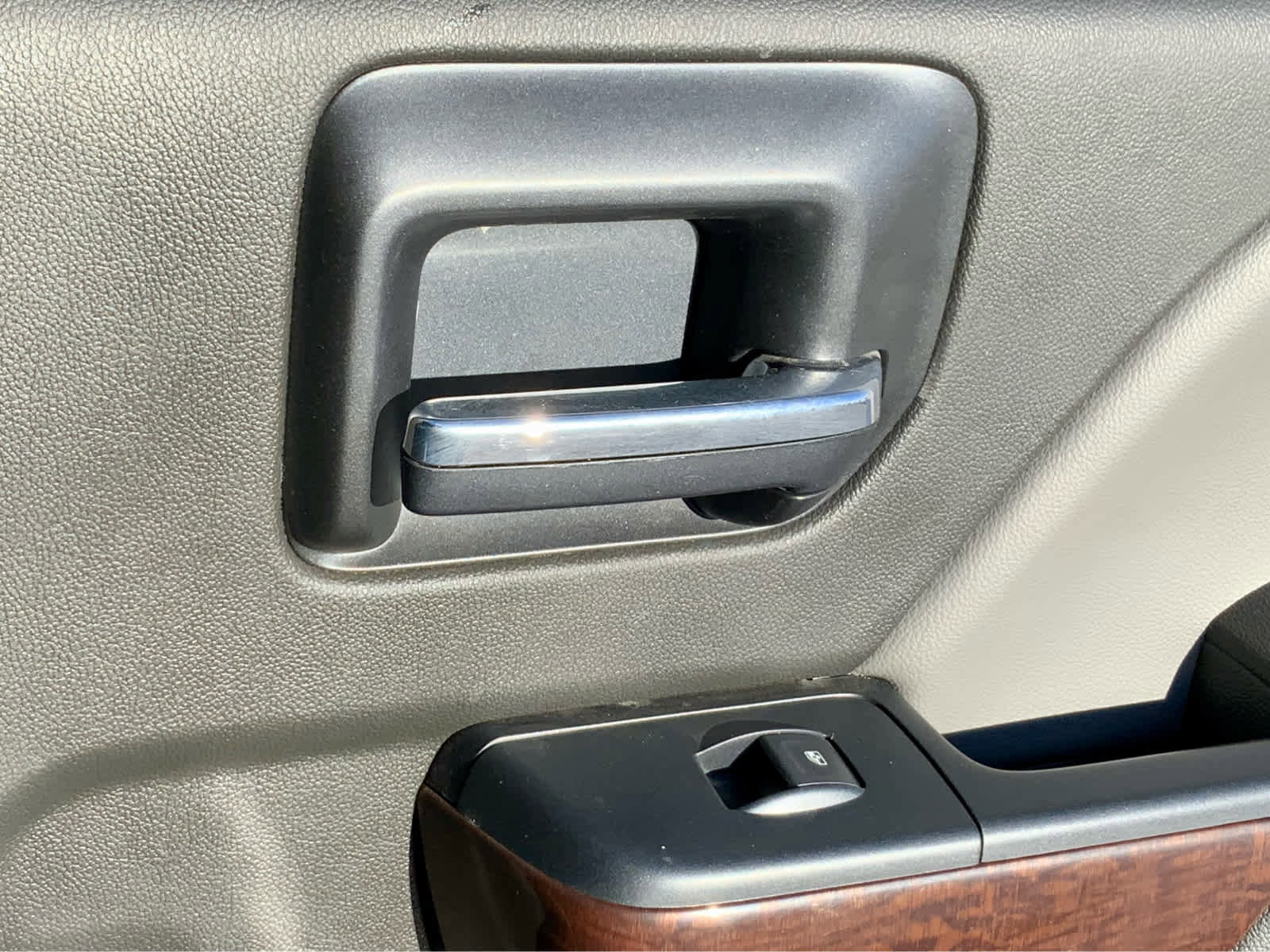 Used 2018 GMC Sierra 1500 SLT w/ SLT Preferred Package image 53