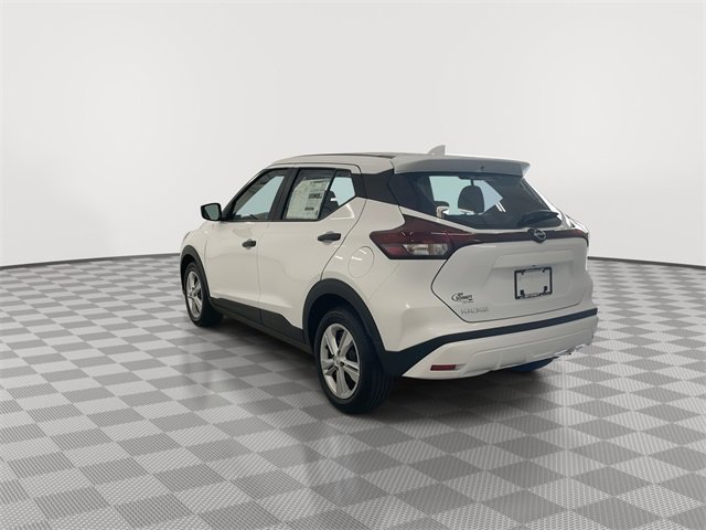 Certified 2025 Nissan Kicks Play S w/ Interior Electronics Package image 8