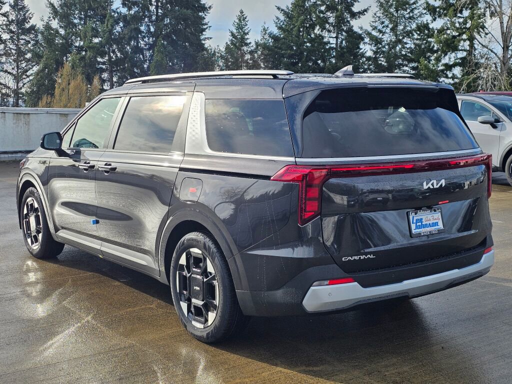 New 2026 Kia Carnival EX image 7