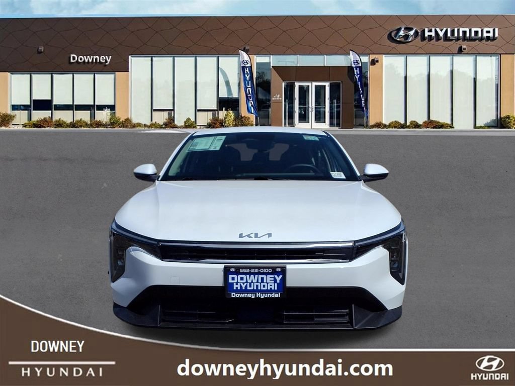 Used 2025 Kia K4 FWD image 2