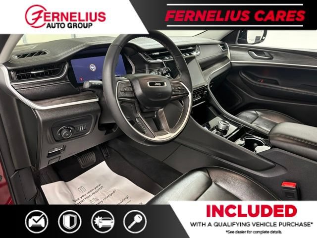 Used 2023 Jeep Grand Cherokee Limited AWD/4WD image 34