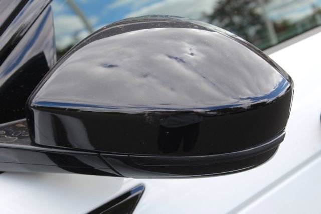 Used 2025 Land Rover Range Rover Evoque S image 12