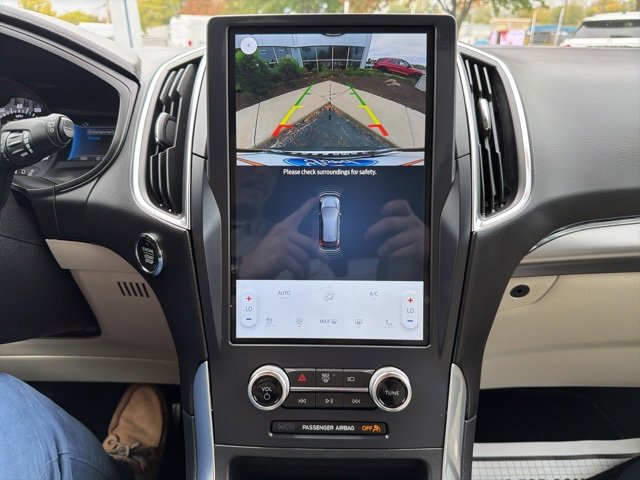 Certified 2024 Ford Edge Titanium image 20