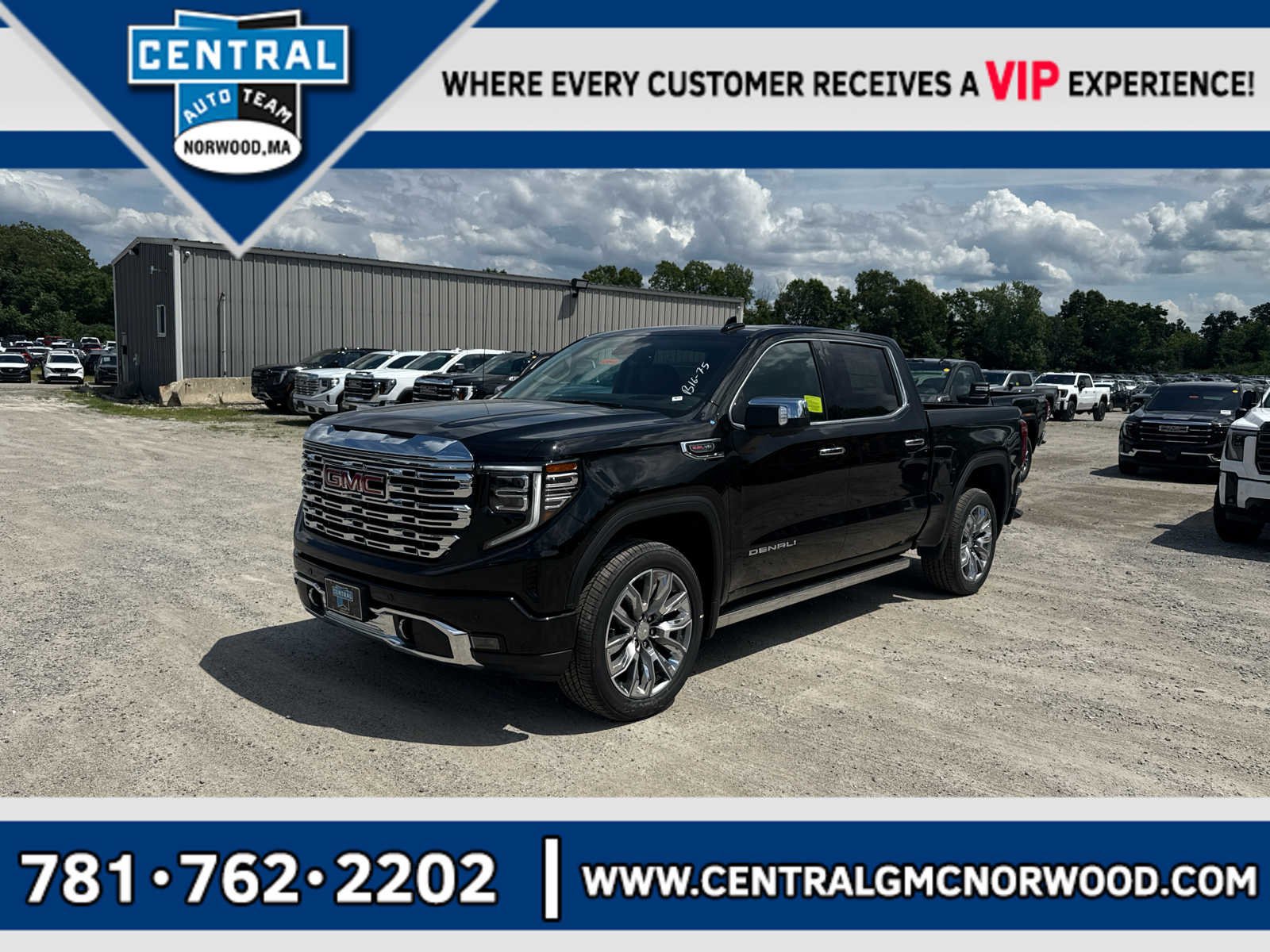 New 2026 GMC Sierra 1500 Denali w/ Denali Reserve Package AWD/4WD image 1