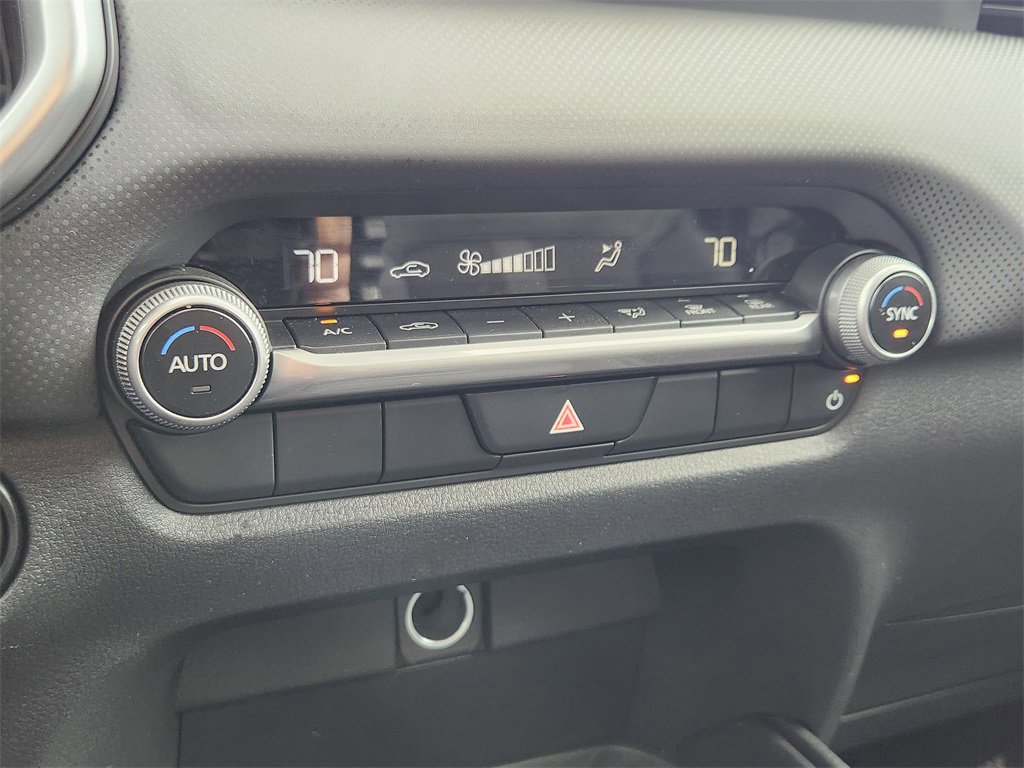 Used 2024 MAZDA CX-50 AWD 2.5 S w/ Select Package image 12