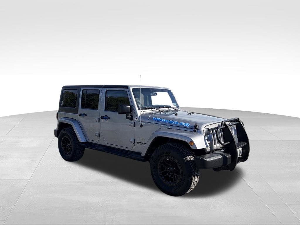 Used 2014 Jeep Wrangler Unlimited Sahara w/ Connectivity Group AWD/4WD image 25