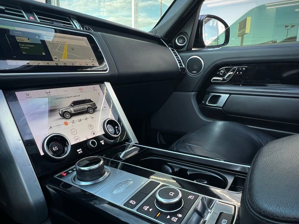 Used 2019 Land Rover Range Rover image 56