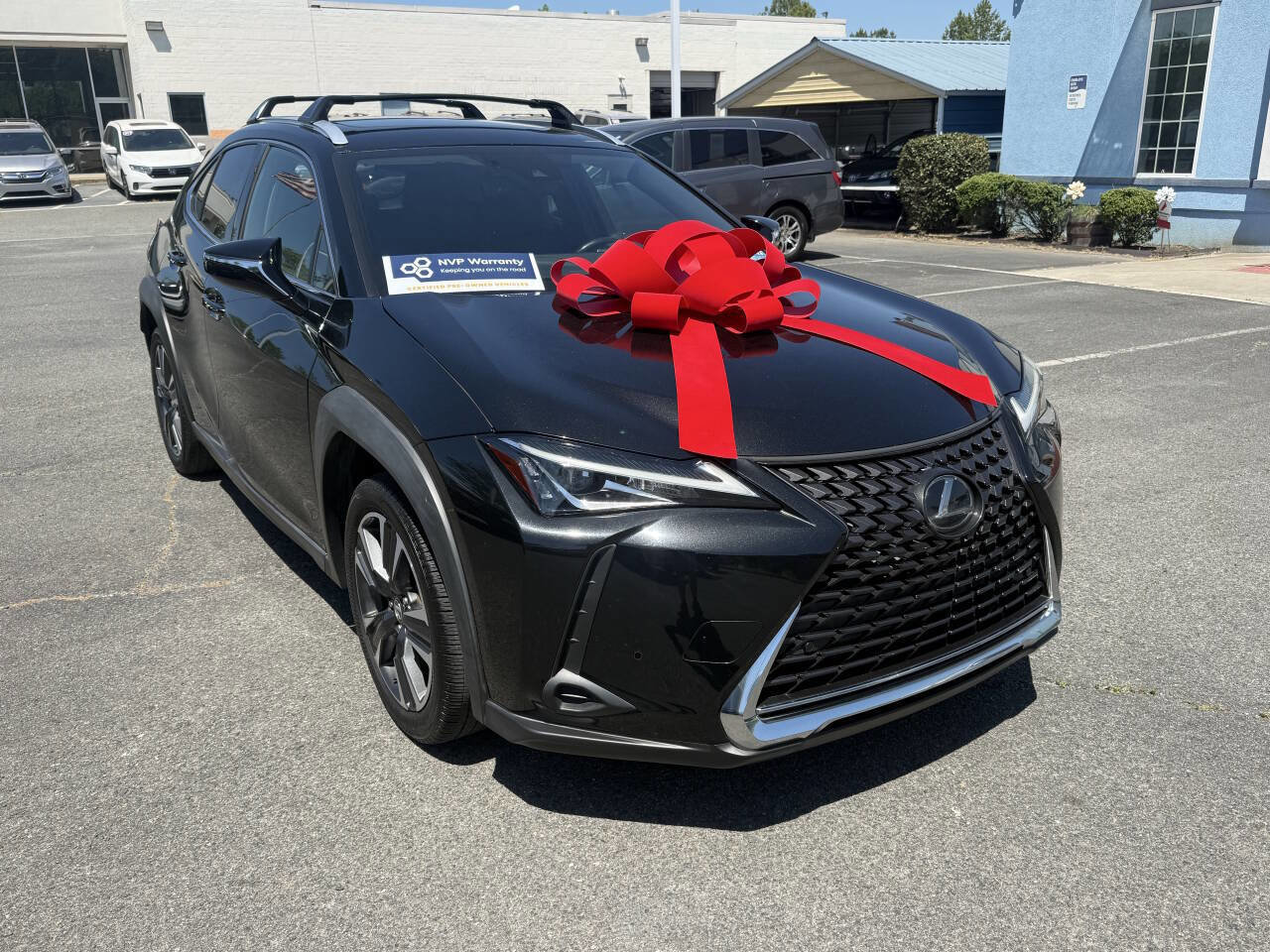 Used 2019 Lexus UX 200 w/ Premium Package image 8