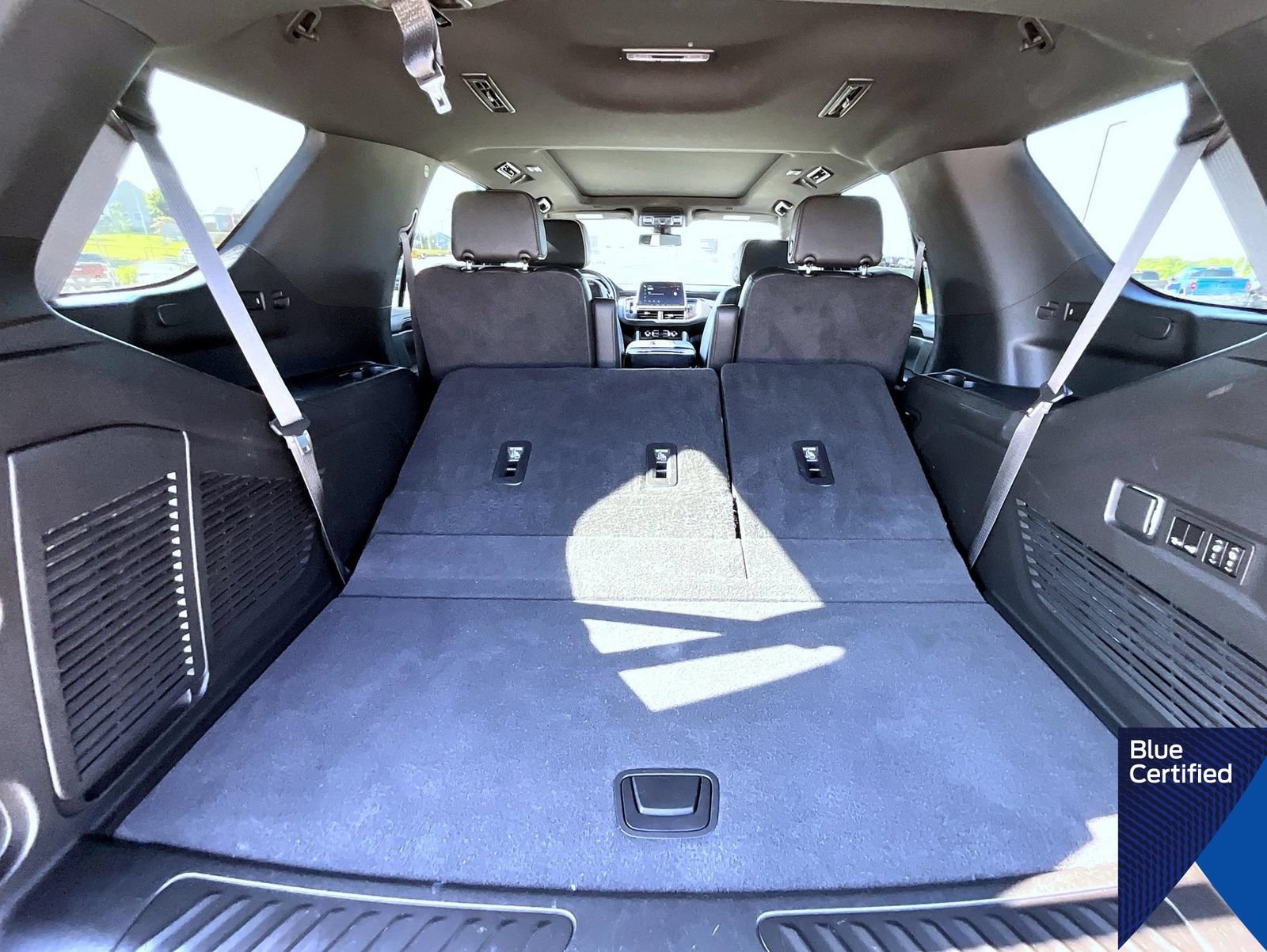 Used 2022 GMC Yukon SLT w/ SLT Luxury Package AWD/4WD image 26