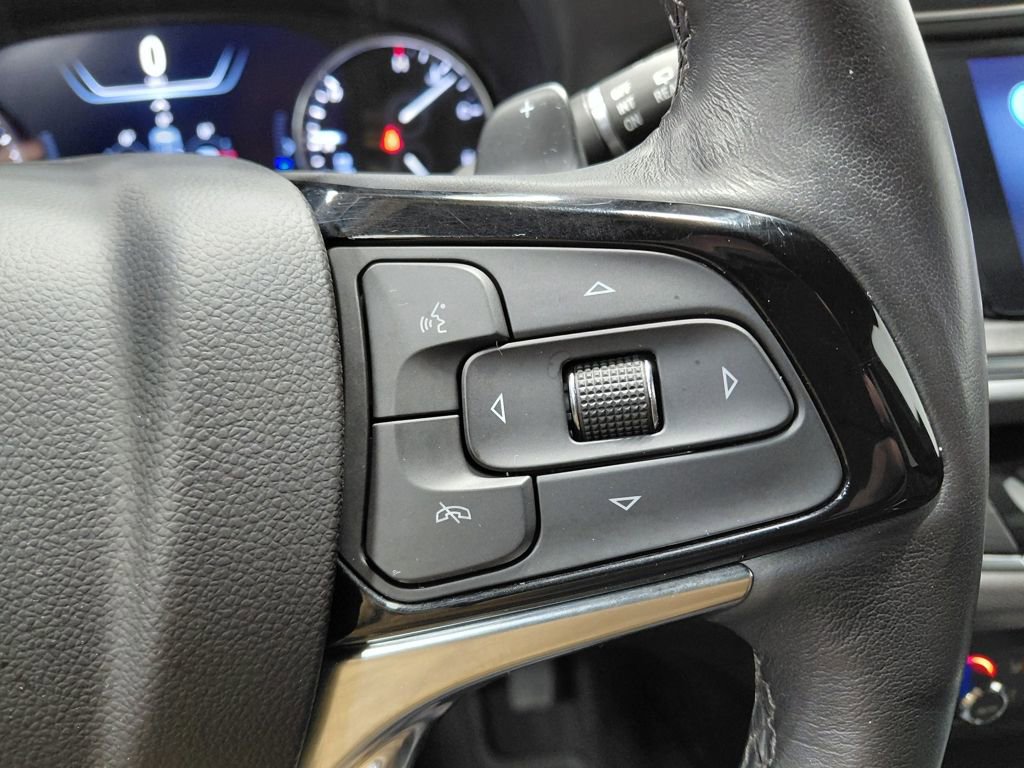 Used 2024 Buick Enclave Premium image 37