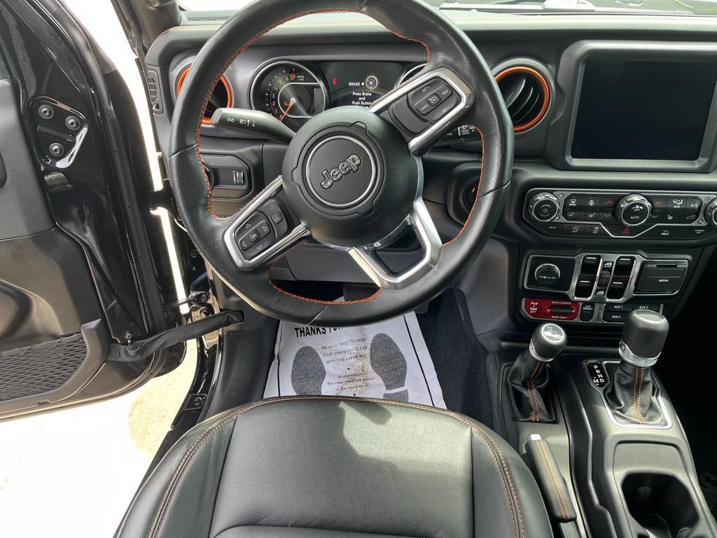 Used 2023 Jeep Gladiator Mojave w/ Cold Weather Group AWD/4WD image 13