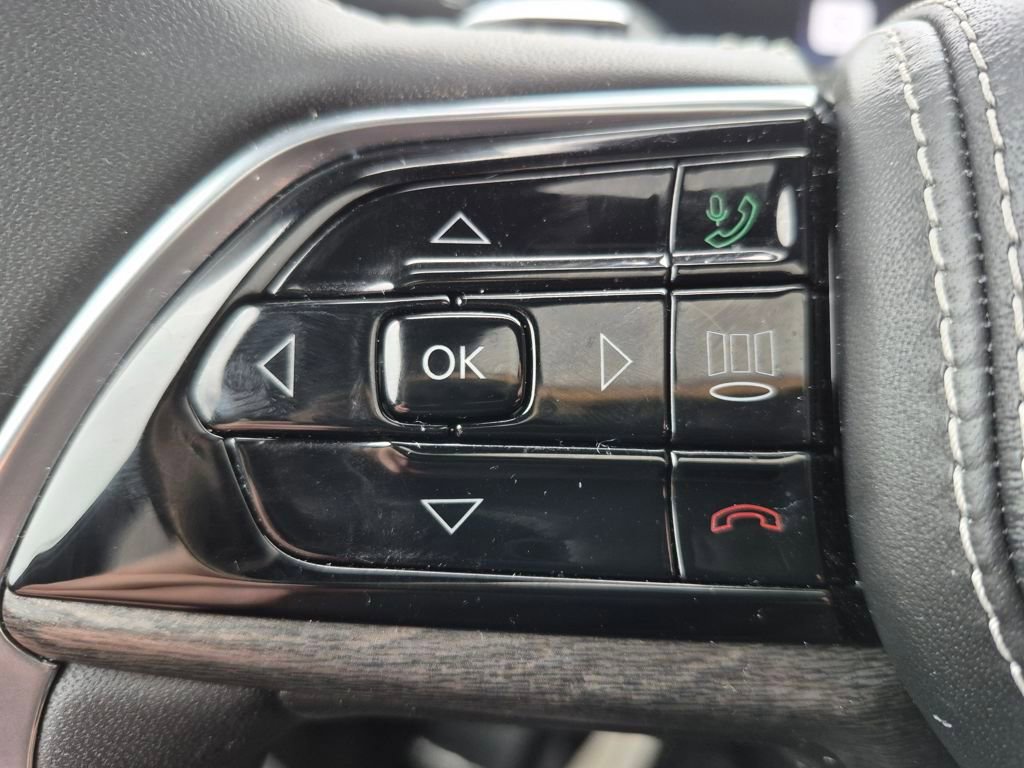 Used 2024 Jeep Grand Cherokee L Overland w/ Trailer Tow Package image 27