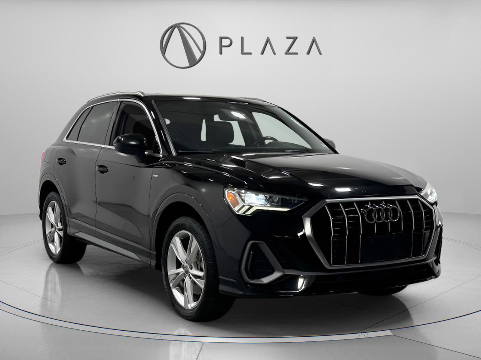 Used 2021 Audi Q3 2.0T Premium Plus w/ Premium Plus Package image 6