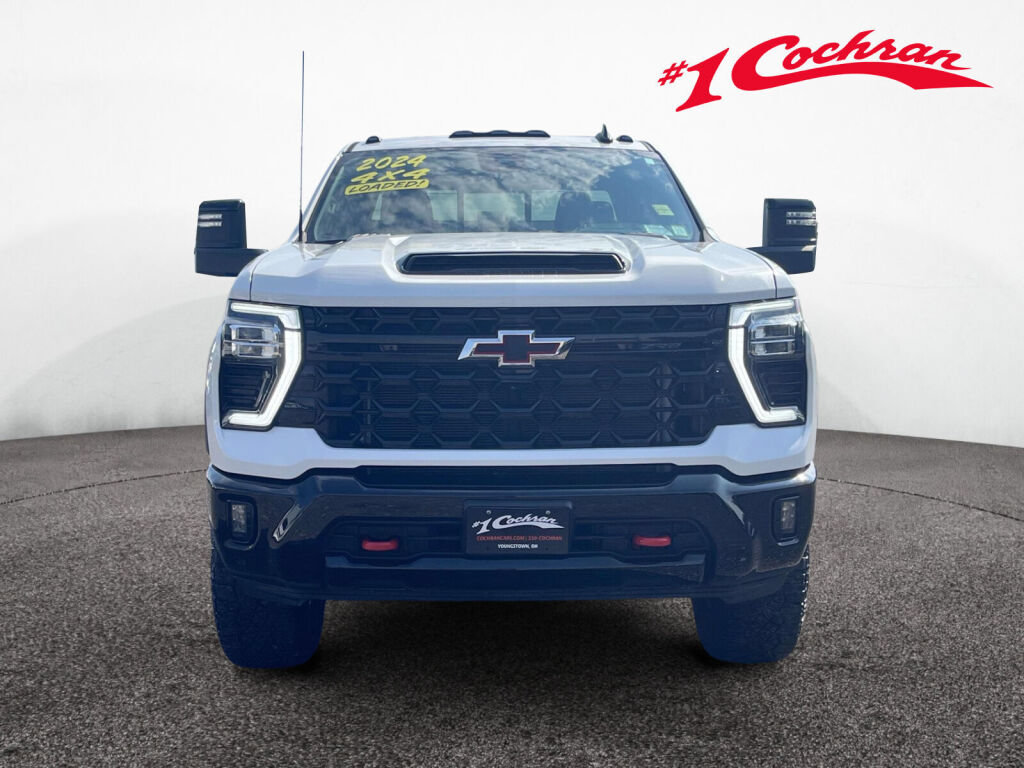 Used 2024 Chevrolet Silverado 2500 ZR2 w/ Technology Package AWD/4WD image 12