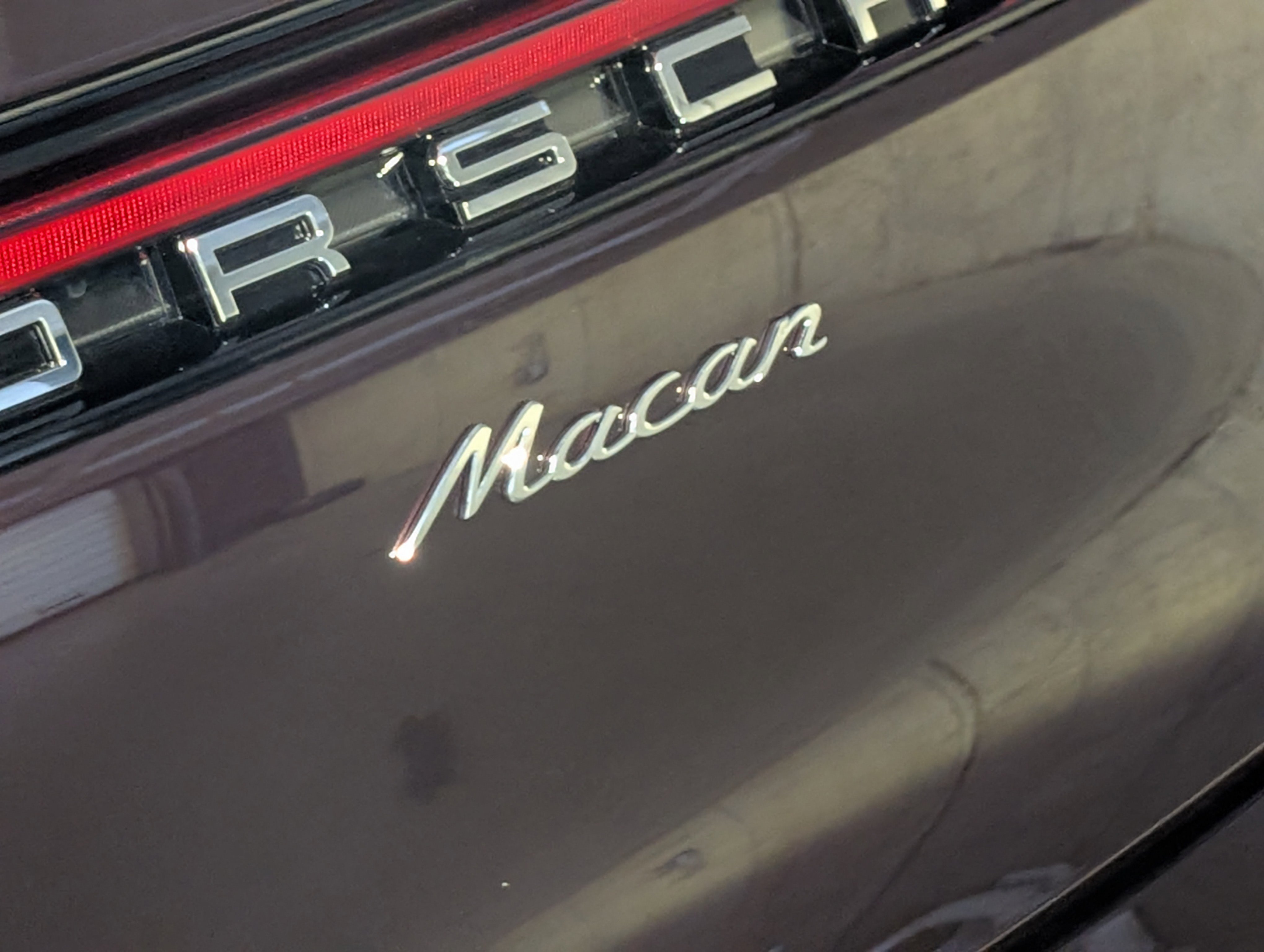 New 2026 Porsche Macan image 15