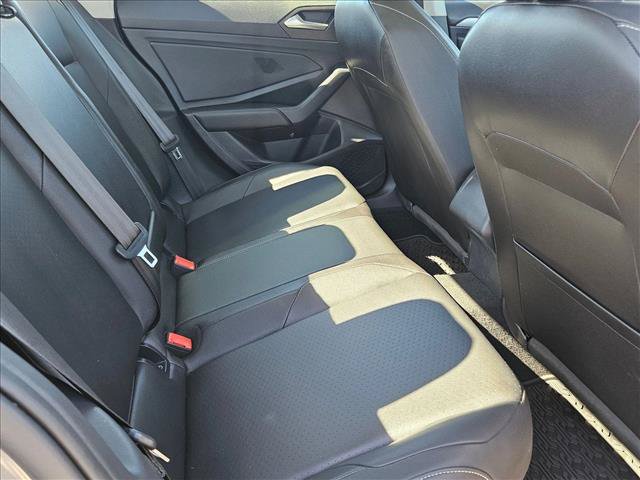 Used 2019 Volkswagen Jetta SE FWD image 19