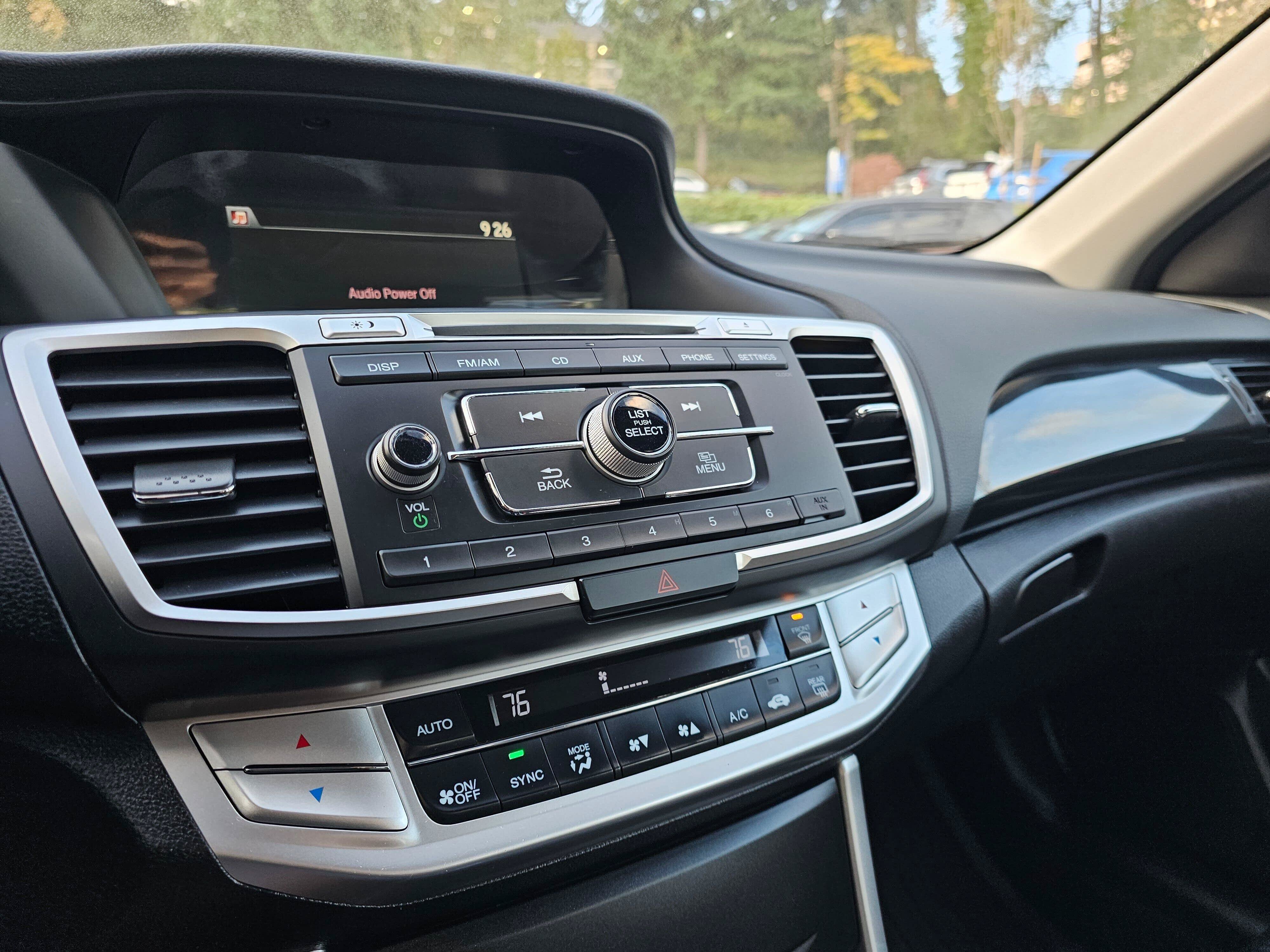 Used 2015 Honda Accord Sport image 28