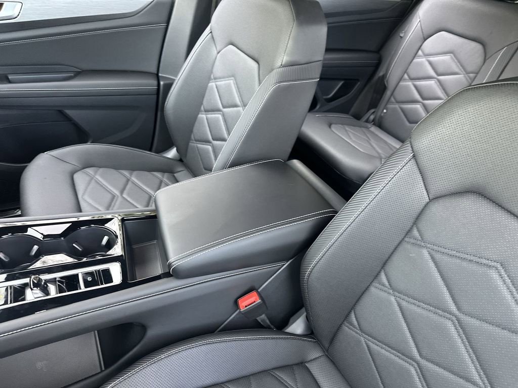 New 2026 Volkswagen Atlas Cross Sport SE image 21