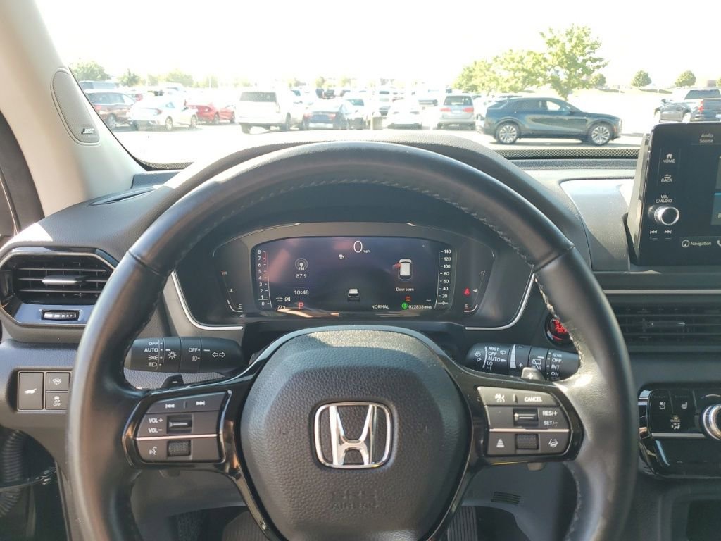 Used 2023 Honda Pilot Elite image 13