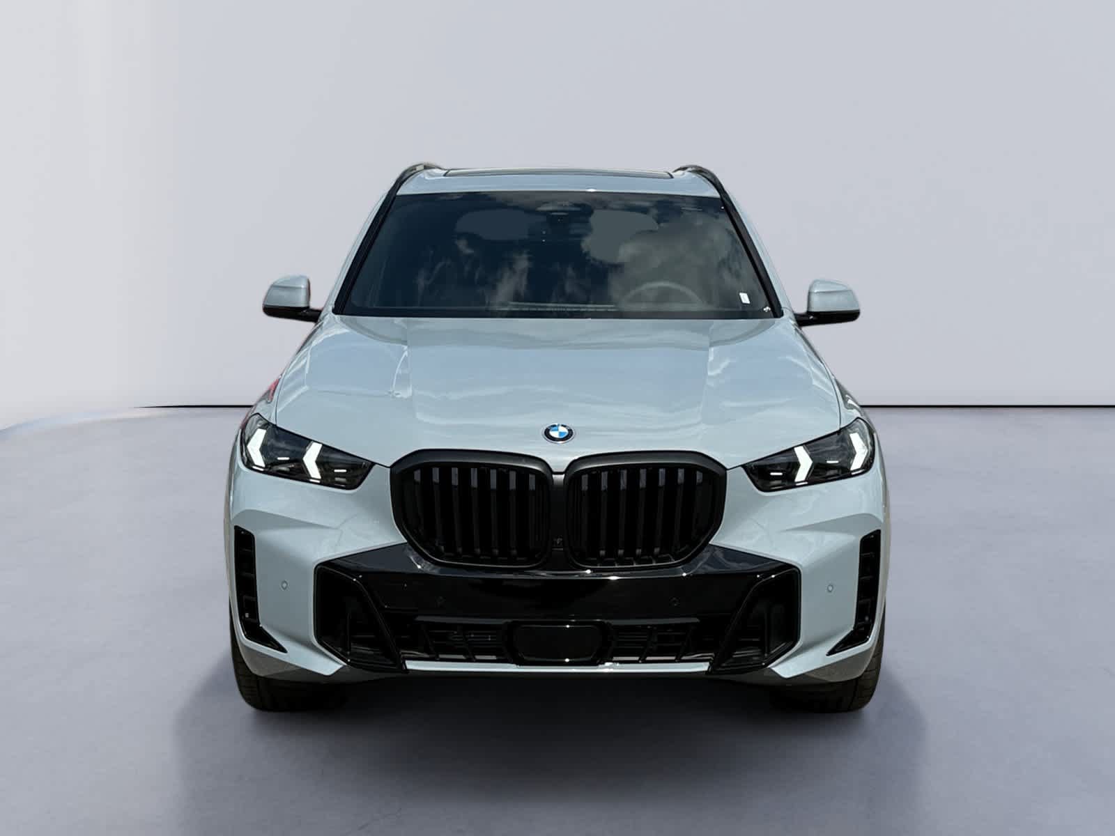 New 2026 BMW X5 xDrive40i w/ M Sport Package AWD/4WD image 8