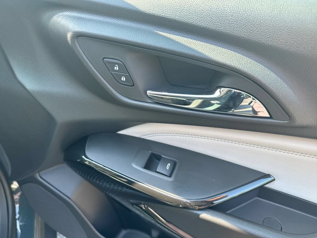 New 2026 Chevrolet Trax LT w/ LT Convenience Package FWD image 31