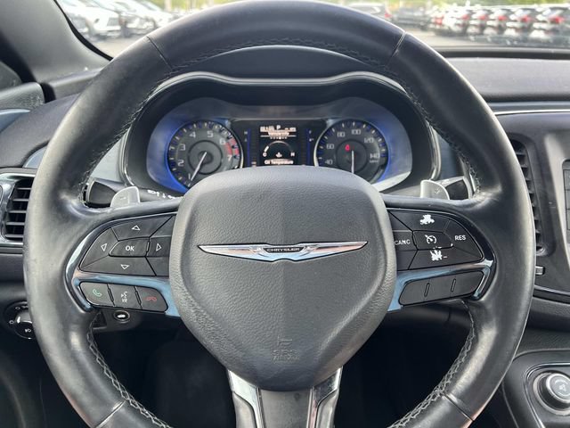 Used 2015 Chrysler 200 S w/ Comfort Group FWD image 21