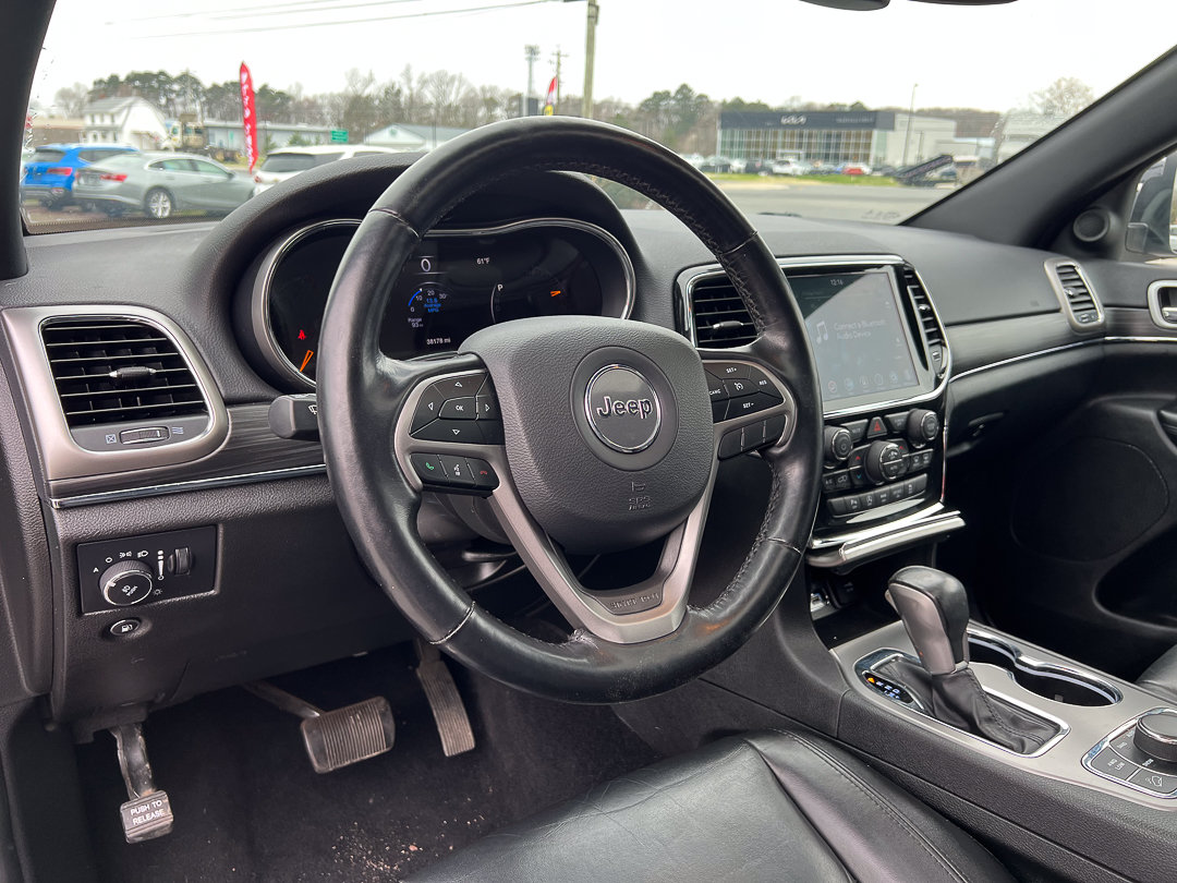 Used 2021 Jeep Grand Cherokee Limited AWD/4WD image 18