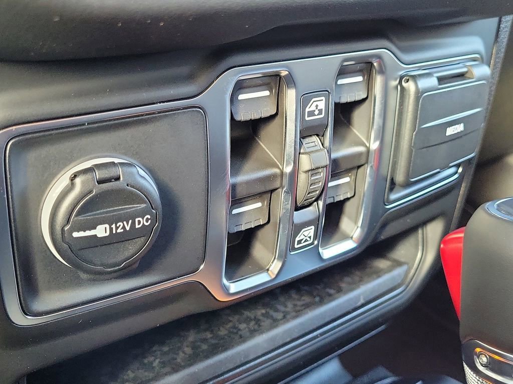 New 2026 Jeep Wrangler Sahara image 30