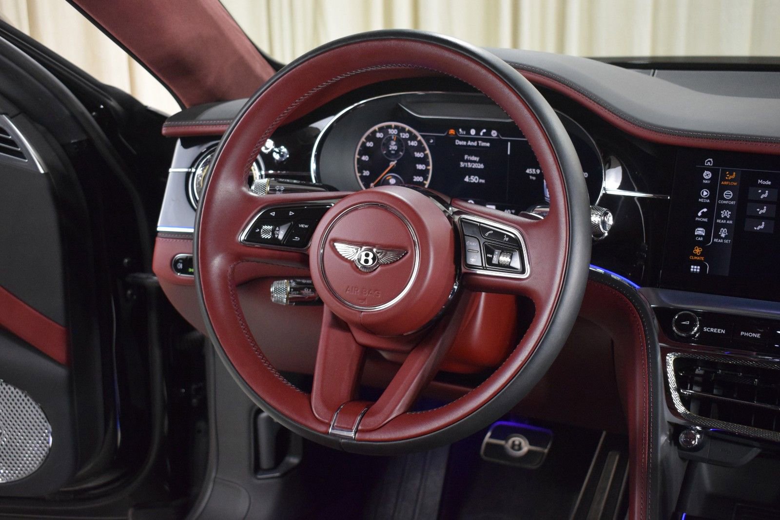 Certified 2023 Bentley Flying Spur Azure image 4