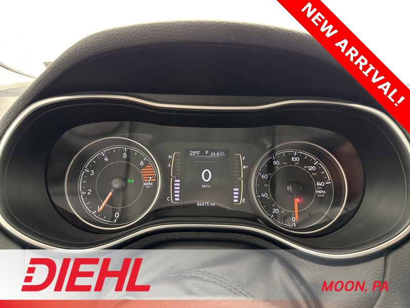 Used 2019 Jeep Cherokee Latitude Plus w/ Cold Weather Group image 20