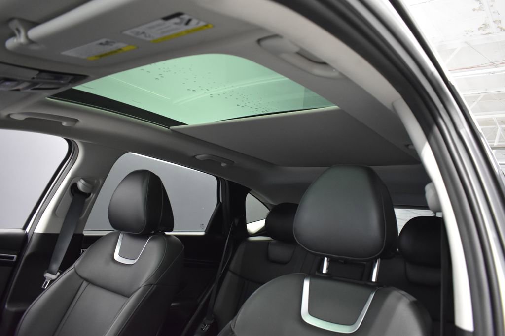 Used 2023 Hyundai Tucson Limited image 17