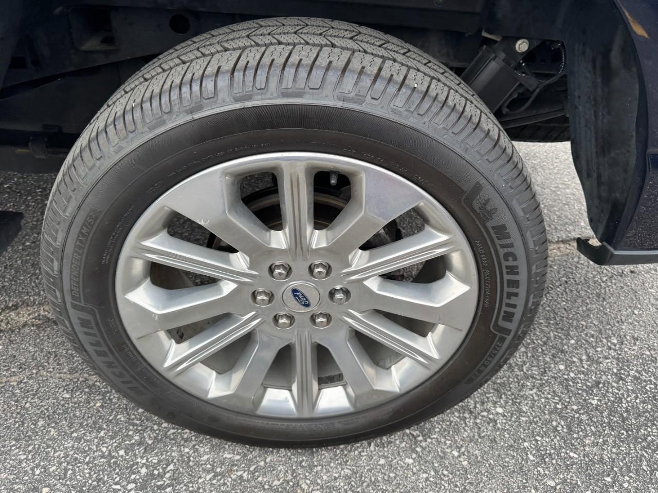 Used 2023 Ford F150 Limited AWD/4WD image 7