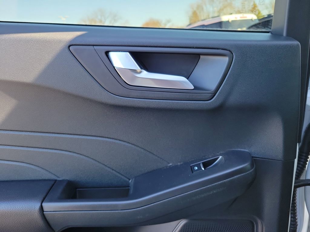 New 2026 Ford Escape ST-Line w/ Tech Pack #1 image 15