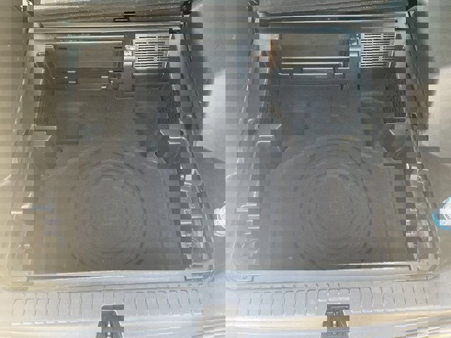 Used 2020 Chevrolet Equinox LT w/ Driver Convenience Package image 38