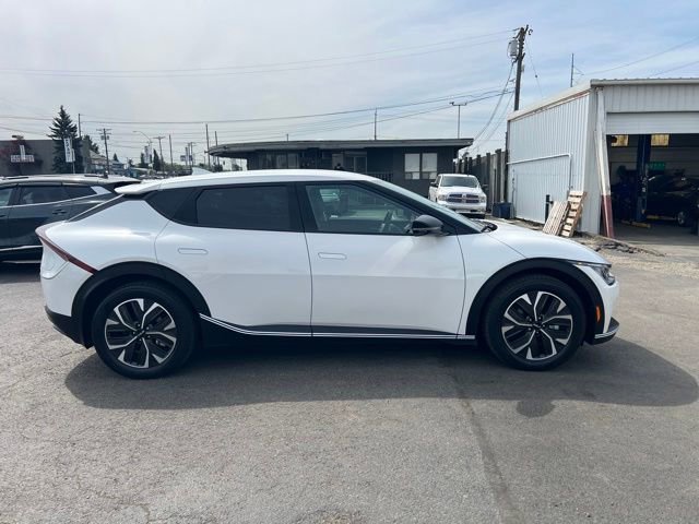 Certified 2024 Kia EV6 Light AWD/4WD image 4