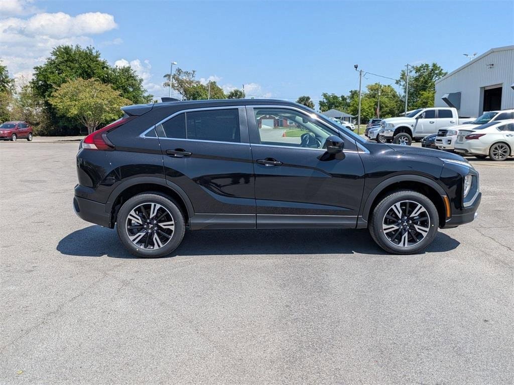 New 2025 Mitsubishi Eclipse Cross SE image 4