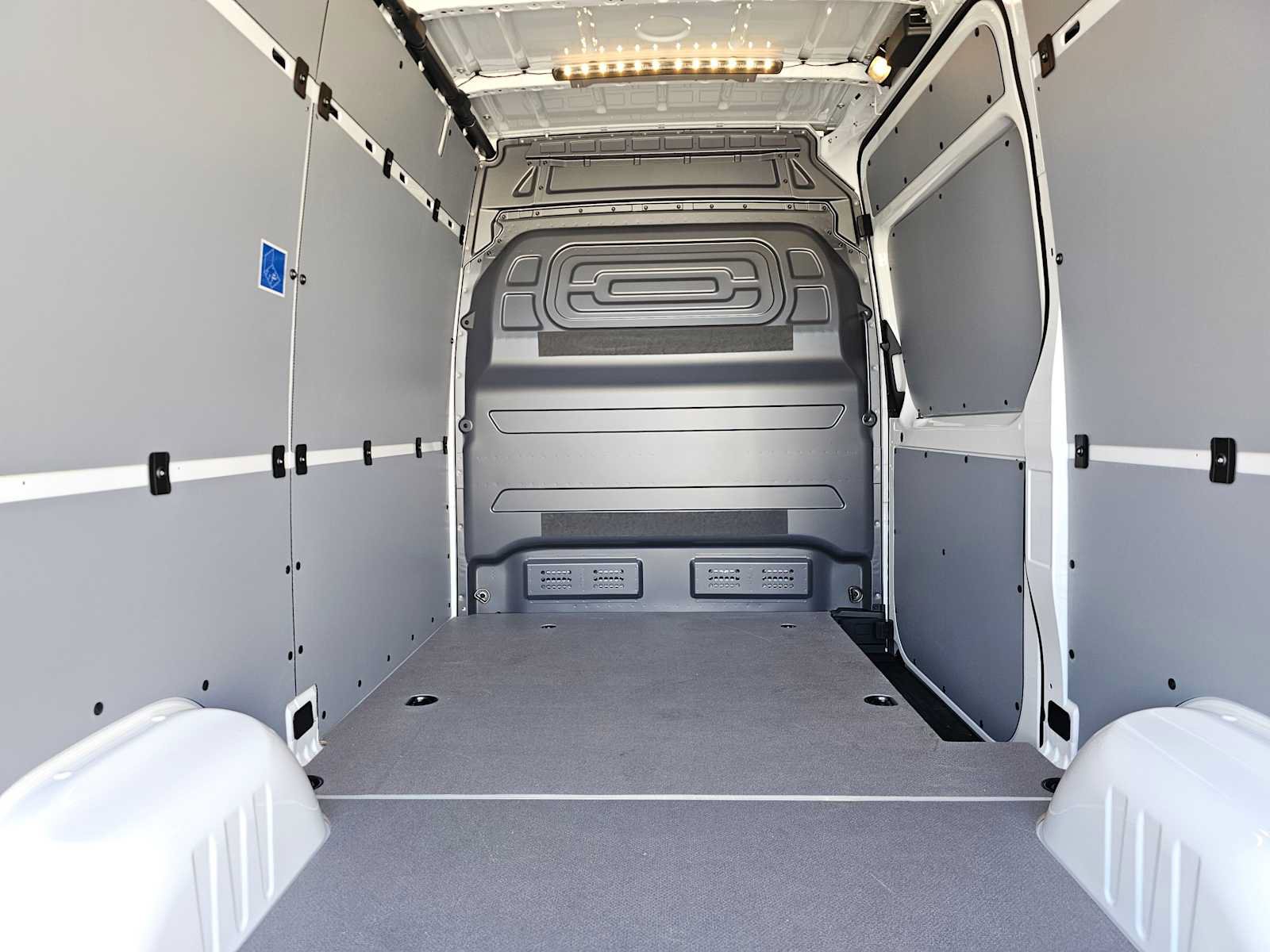 New 2026 Mercedes-Benz Sprinter 2500 image 17
