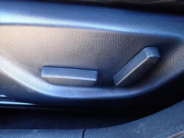 Used 2014 MAZDA MAZDA3 i Grand Touring image 11