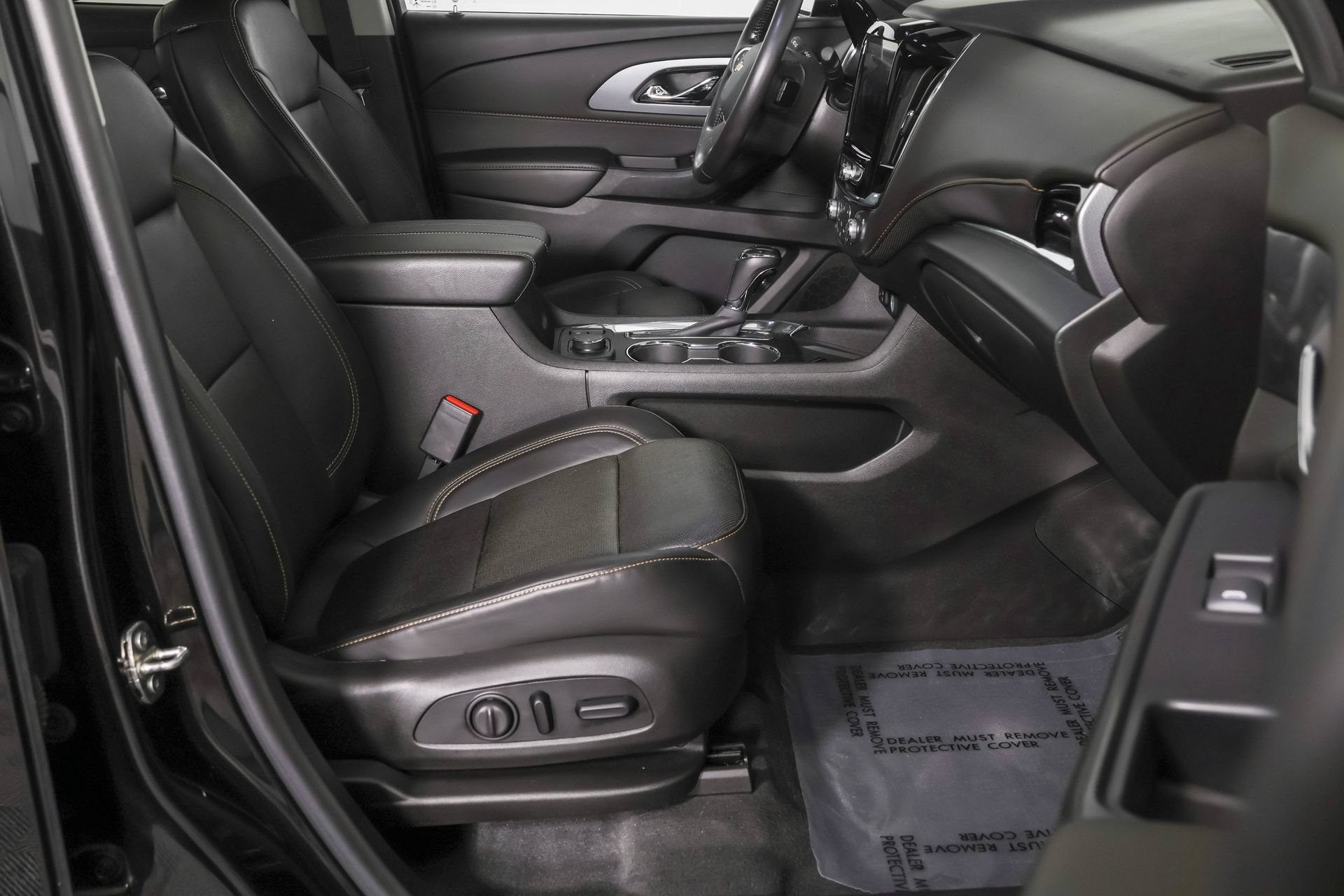 Used 2020 Chevrolet Traverse Premier w/ Redline Edition AWD/4WD image 47